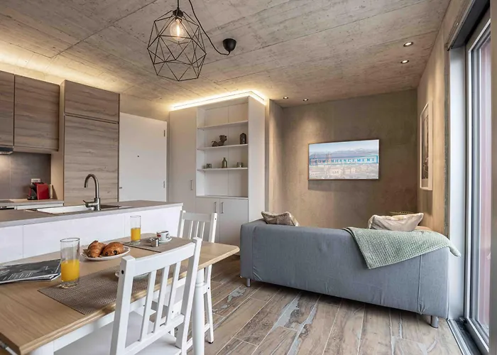 Le Lumen - Self Check In By Homenhancement Habitación en casa particular Renens