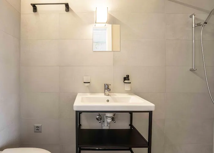 Le Lumen - Self Check In By Homenhancement Habitación en casa particular Renens