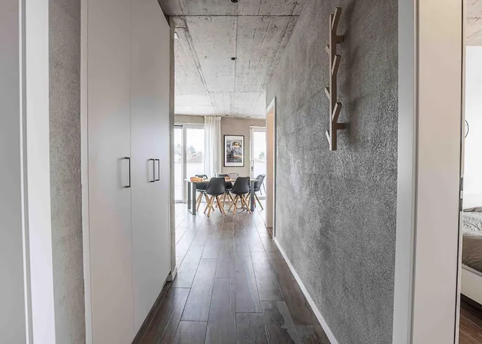 Le Lumen - Self Check In By Homenhancement