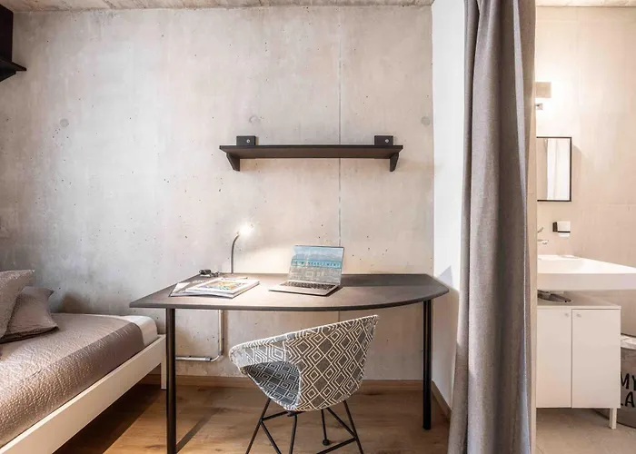 Le Lumen - Self Check In By Homenhancement *